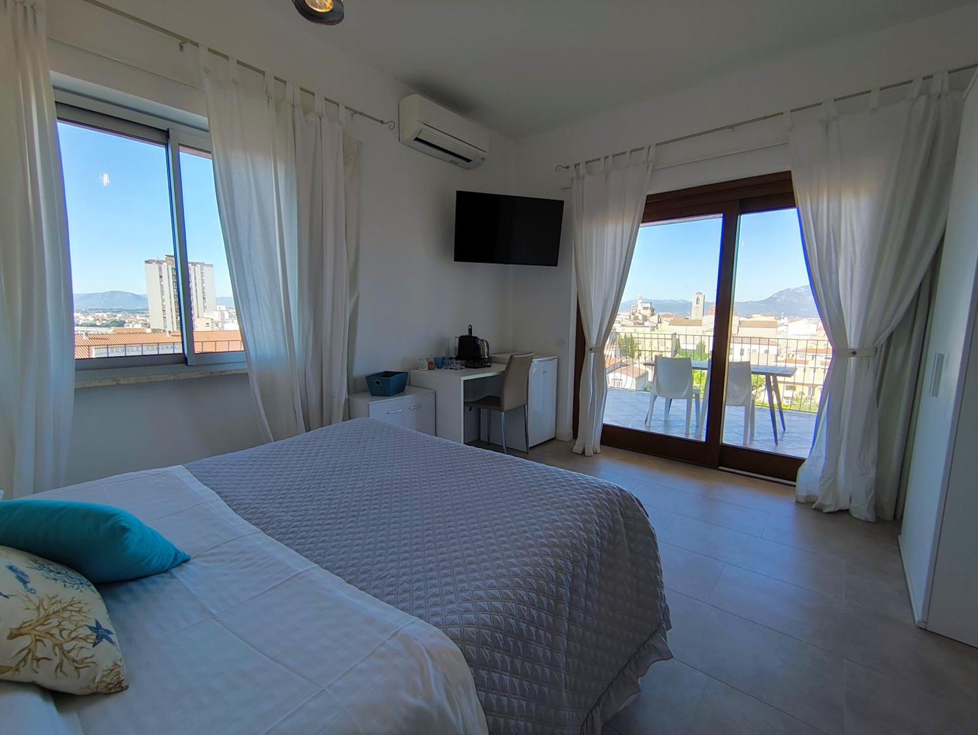 Marysel Rooms Olbia Exterior foto