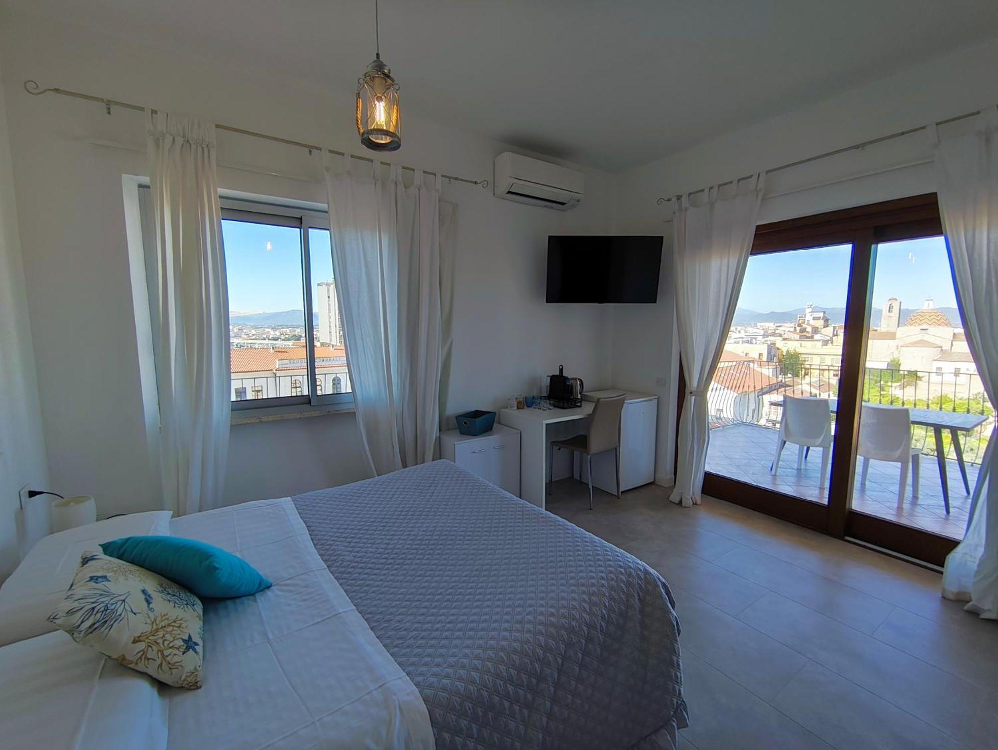 Marysel Rooms Olbia Exterior foto